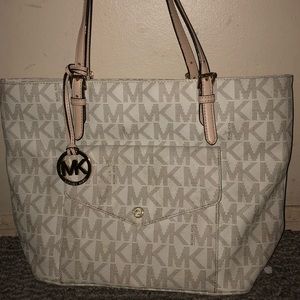 MICHAEL KORS Cream Handbag